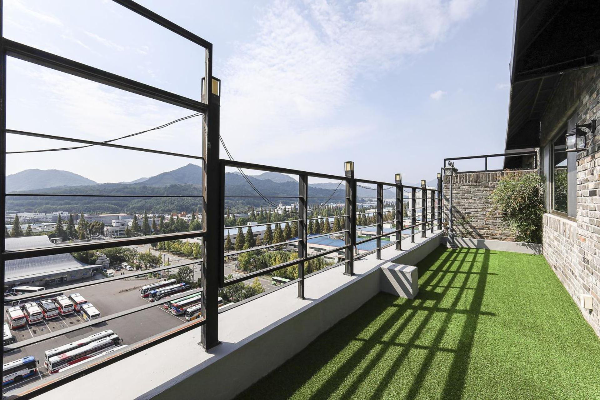 Hound Hotel Changwon Exterior foto